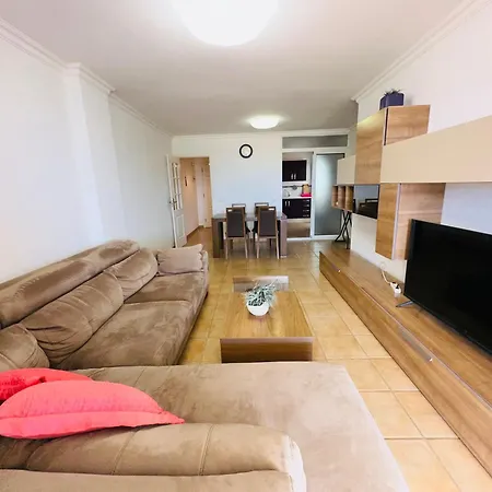 3 Bedrooms Cristianos Communal Pool Free Wifi Appartement *