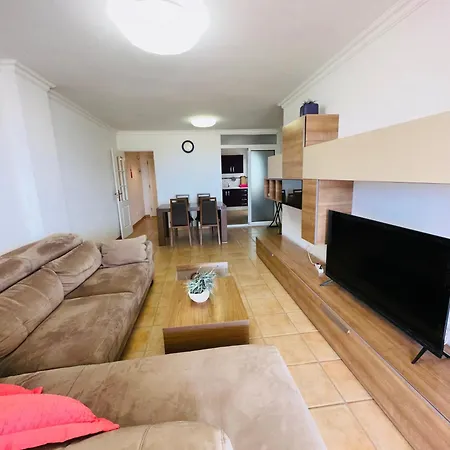 3 Bedrooms Cristianos Communal Pool Free Wifi Apartamento Los Cristianos (Tenerife)