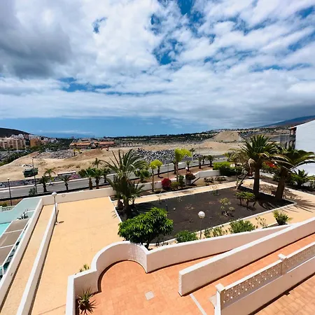 3 Bedrooms Cristianos Communal Pool Free Wifi Apartamento